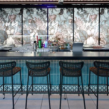 Hotel Courtyard By Marriott Montreal Laval Exterior foto