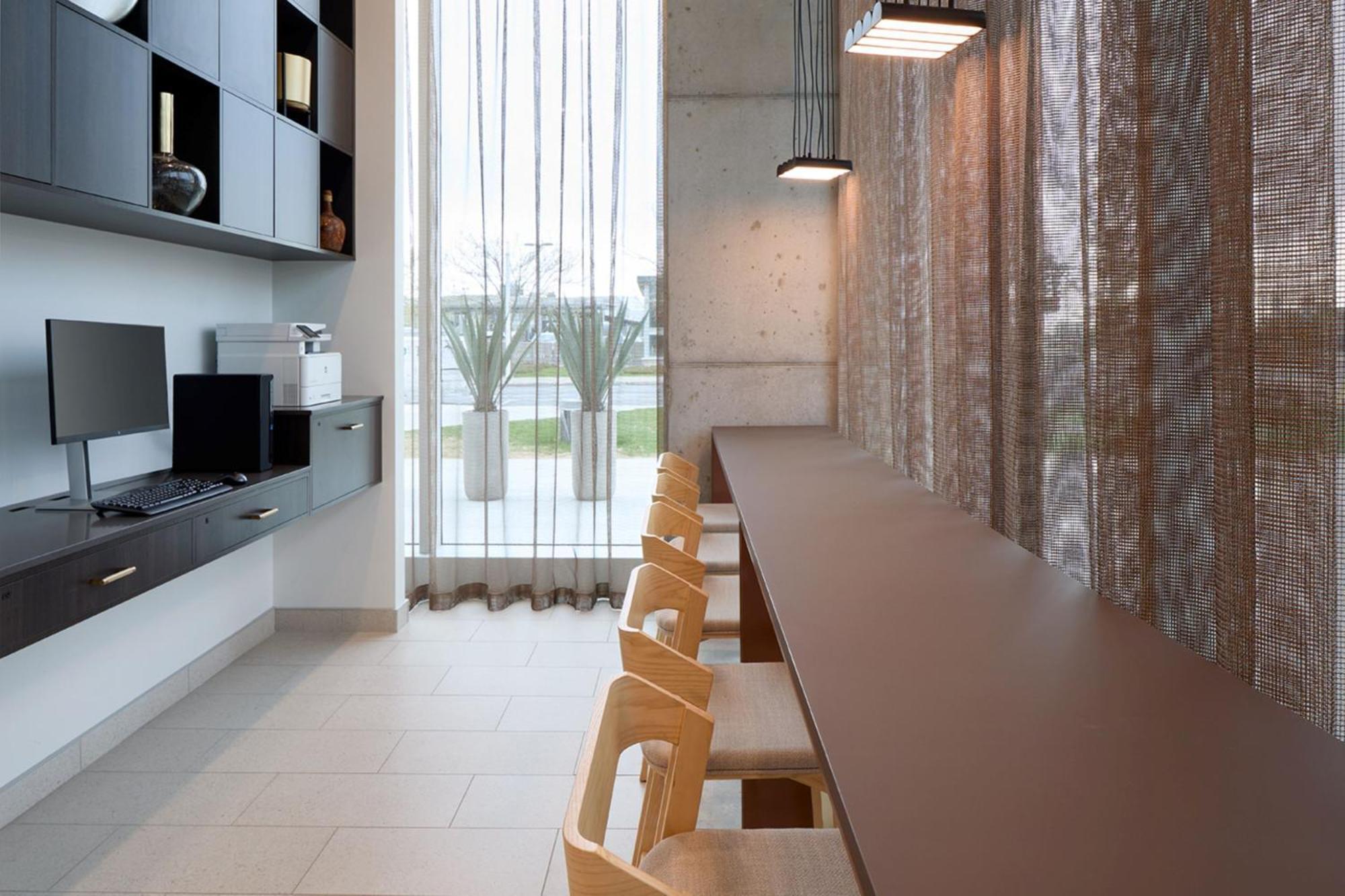 Hotel Courtyard By Marriott Montreal Laval Exterior foto