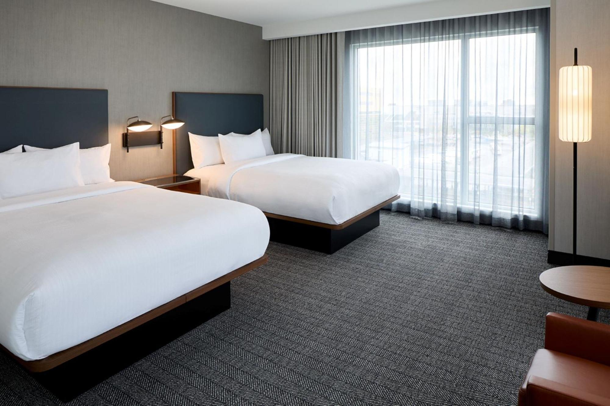 Hotel Courtyard By Marriott Montreal Laval Exterior foto